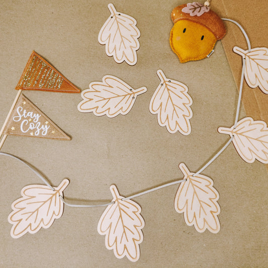 Wooden leaf garland