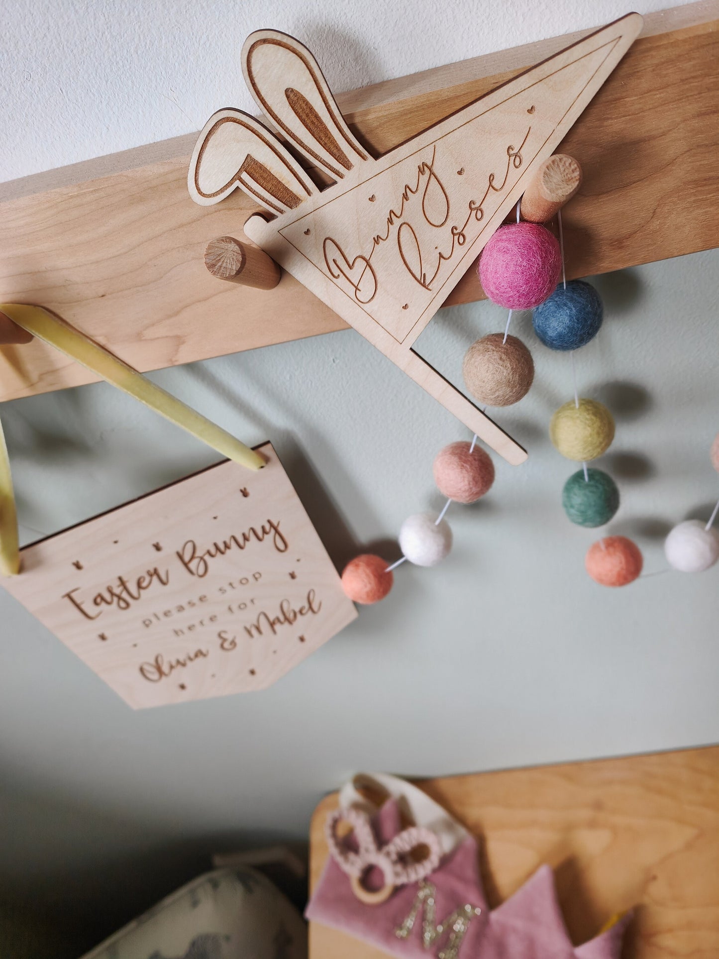 Personalised Easter Bunny stop here sign