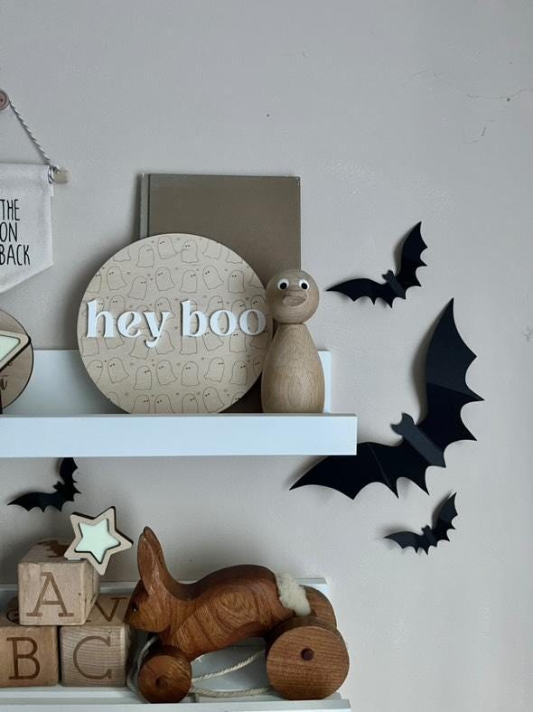 Hey Boo Halloween plaque