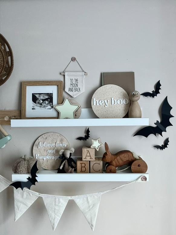 Hey Boo Halloween plaque