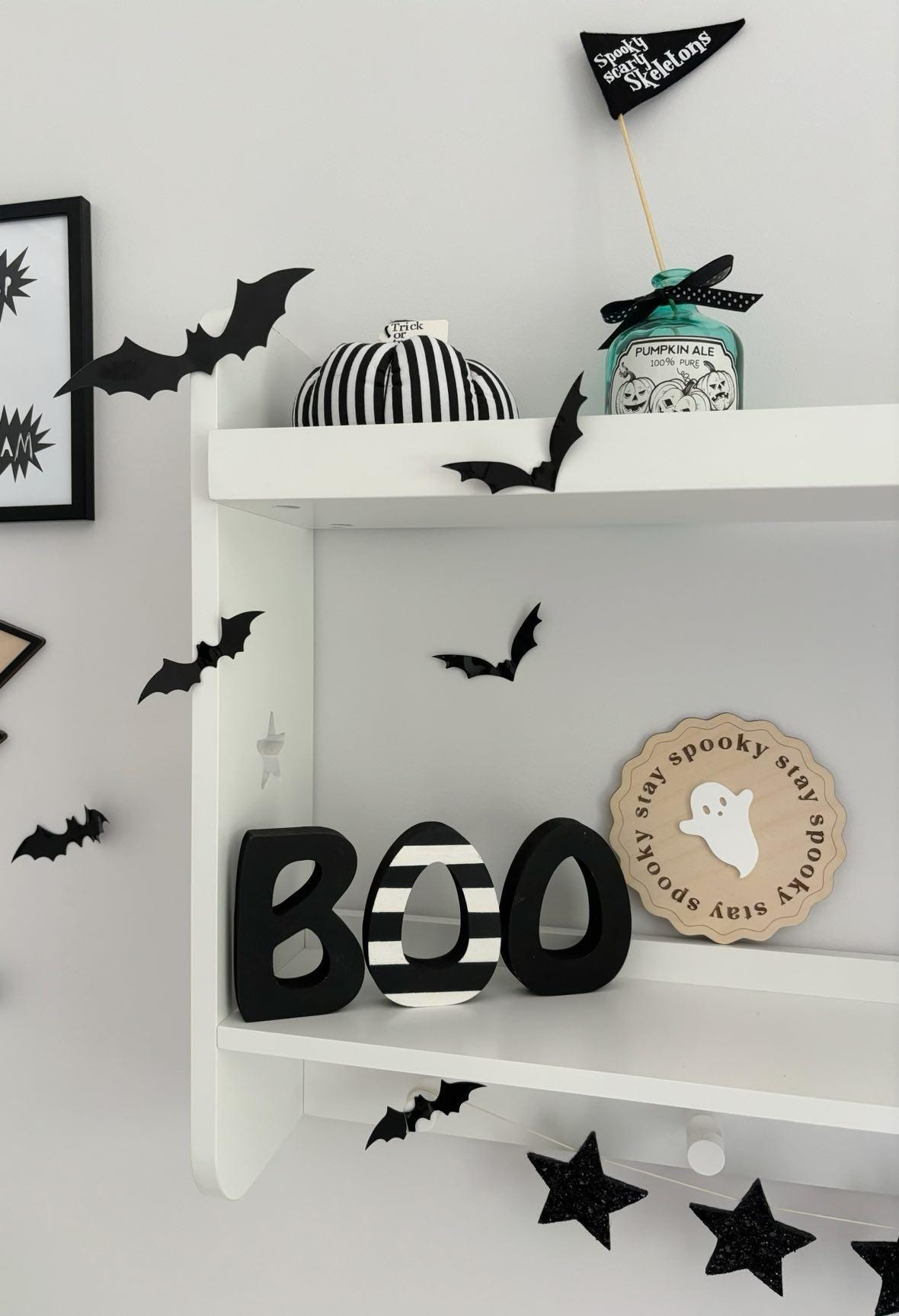 Stay Spooky ghost wooden decoration