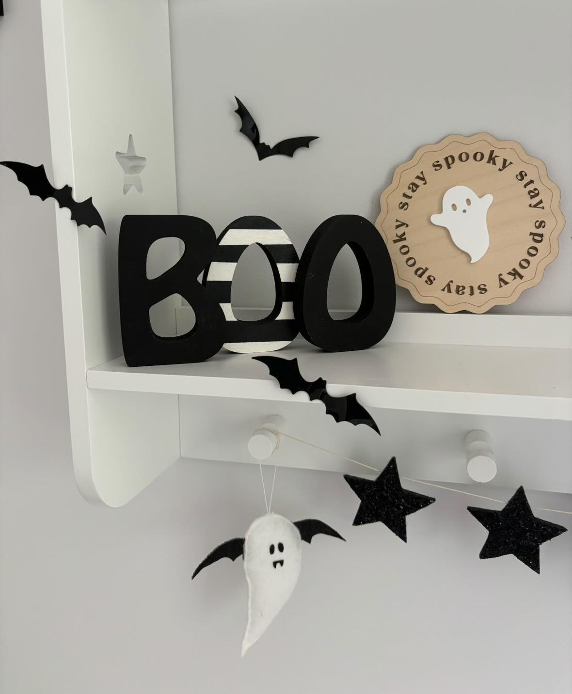 Stay Spooky ghost wooden decoration