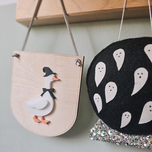 Halloween Goose mini hanging banner