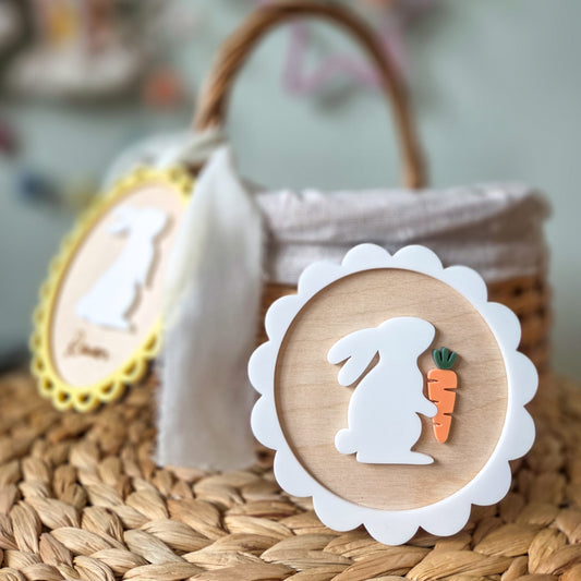 Scallop Easter bunny plaque