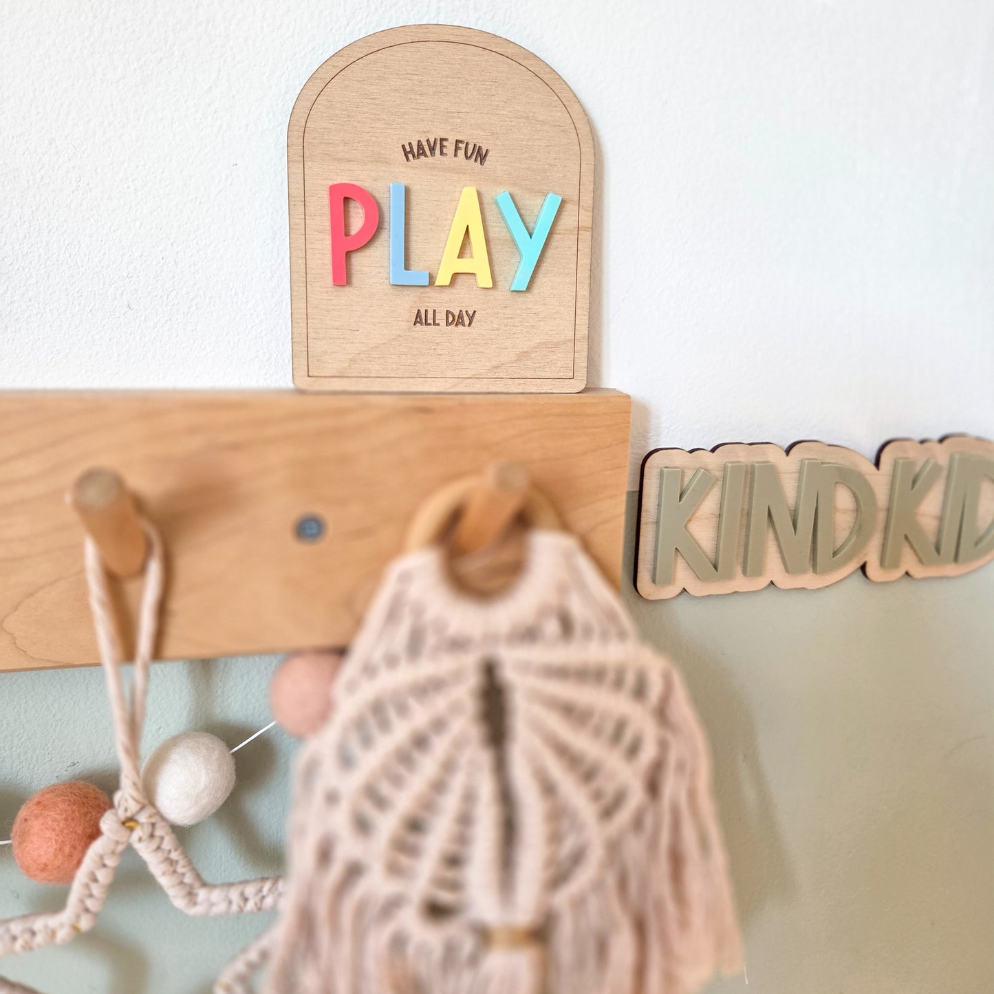 Play all day shelf sitter decoration