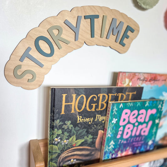 Storytime curved sign