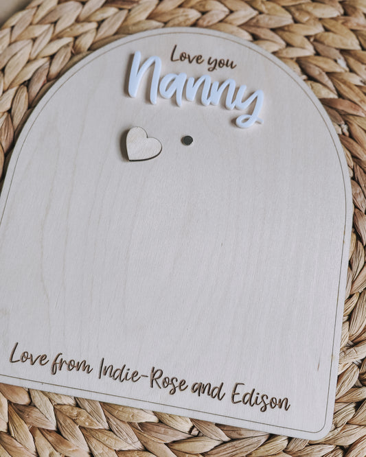 Personalised magnetic frame