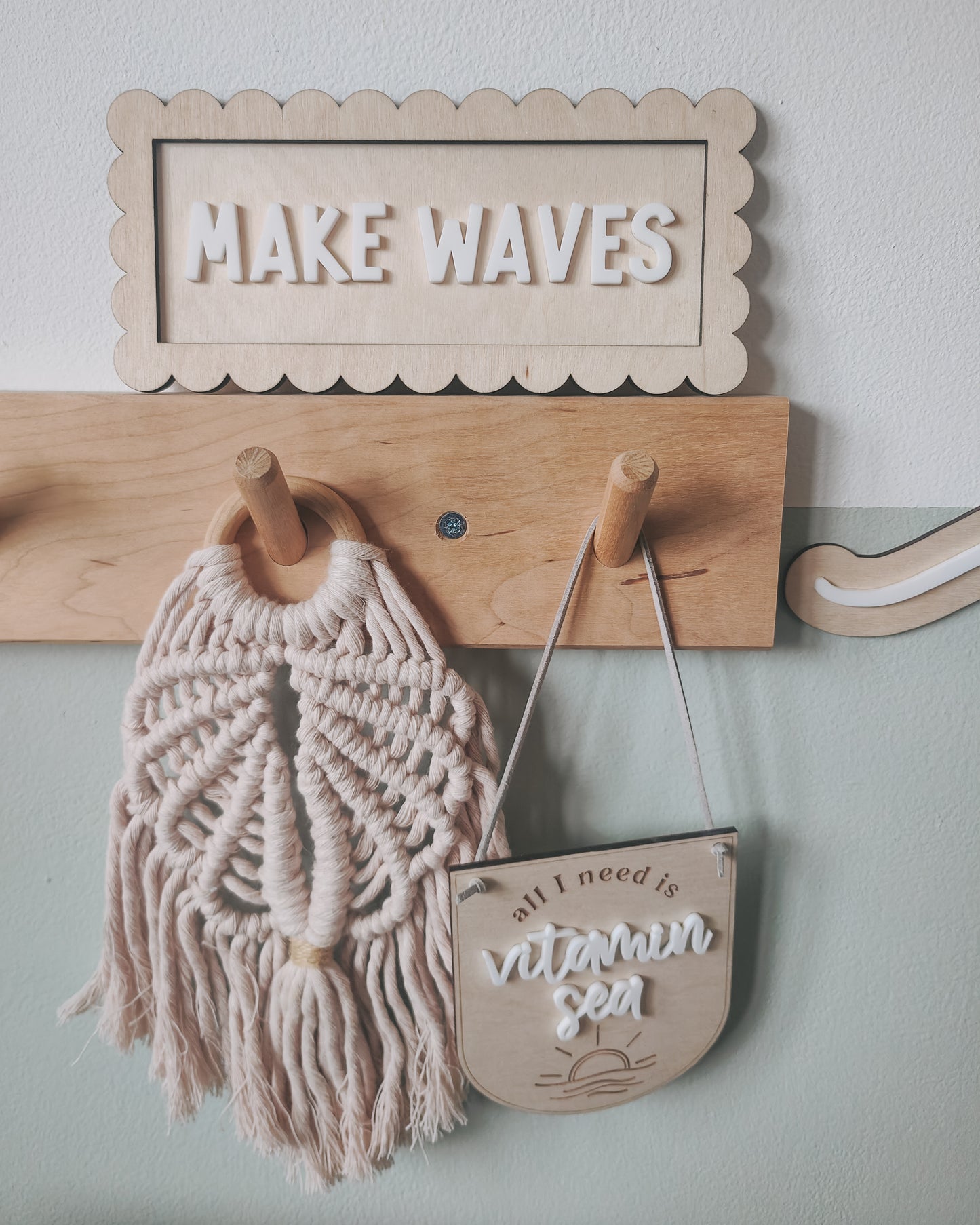 Make Waves scalloped edge sign