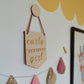 Circle self adhesive wall hooks