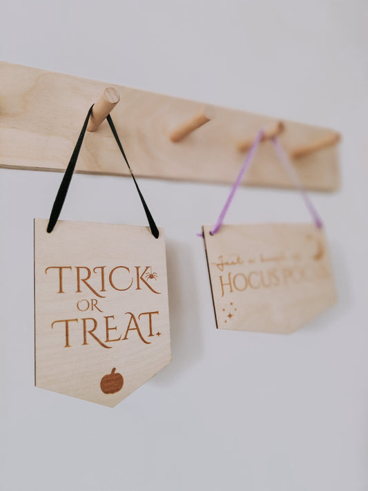 Halloween trick or treat wooden hanging pennant flag