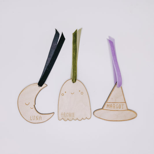 Personalised Halloween name tag
