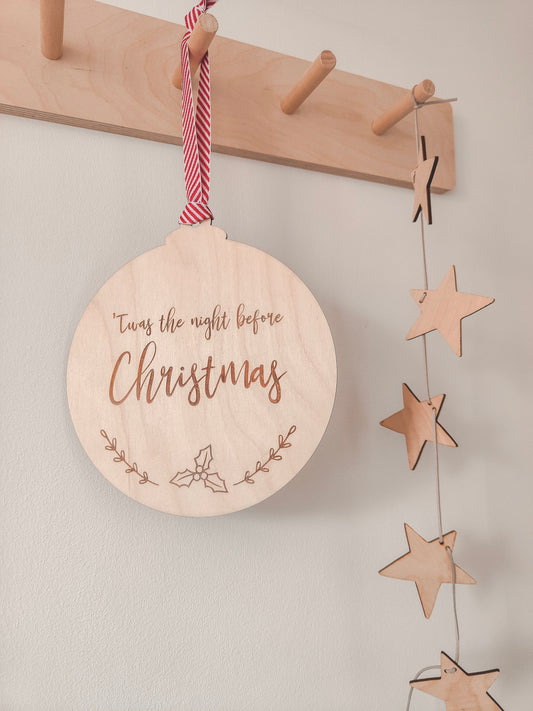 Twas the night before Christmas bauble decoration
