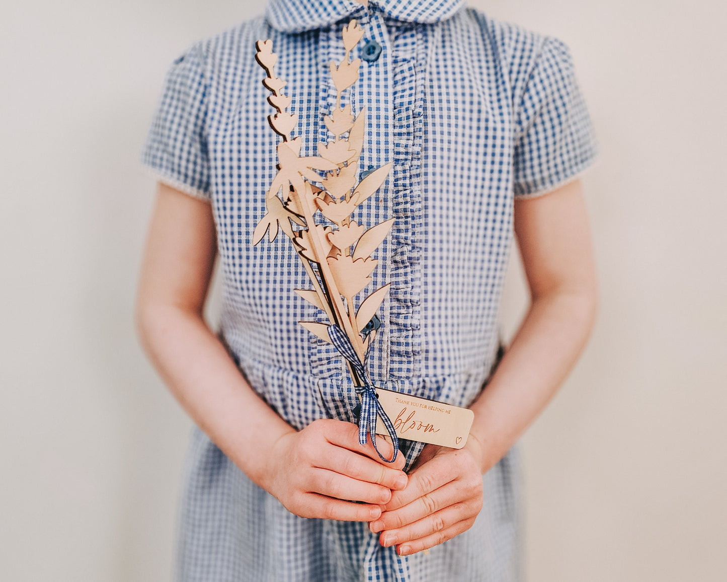 Wooden wildflower posy