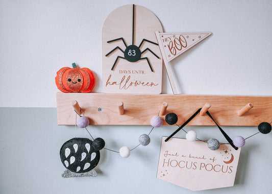 Countdown to Halloween shelf sitter