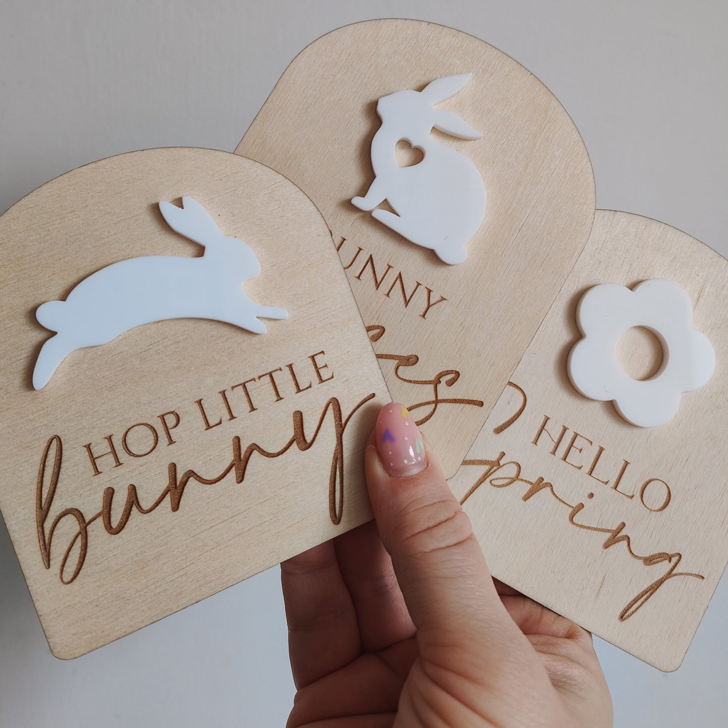 Easter shelf sitter decoration