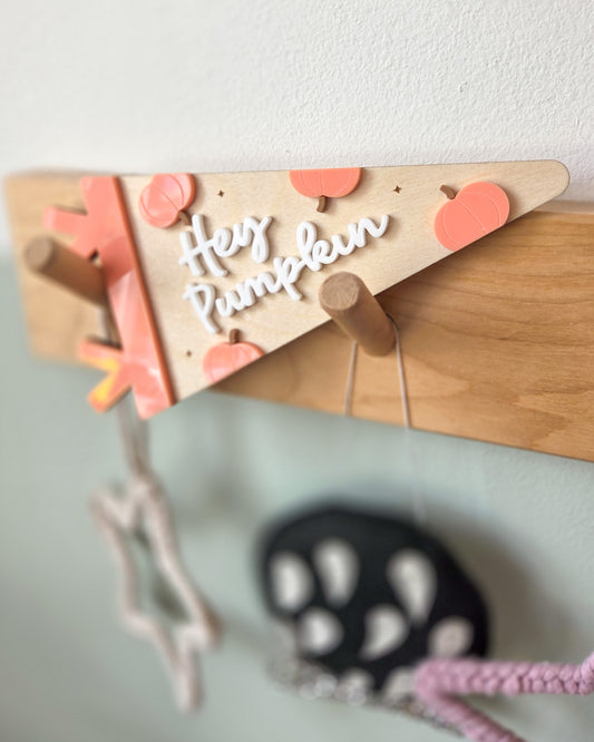 Hey Pumpkin pennant