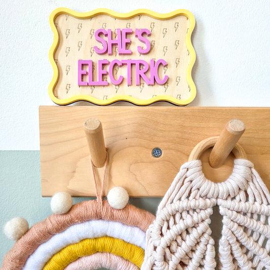 Electric plaque